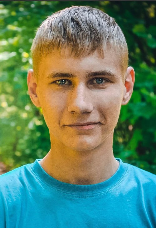 Сахаров Андрей Эдуардович