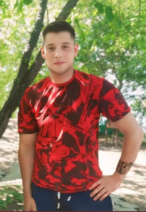 Хлыщев Антон Геннадьевич